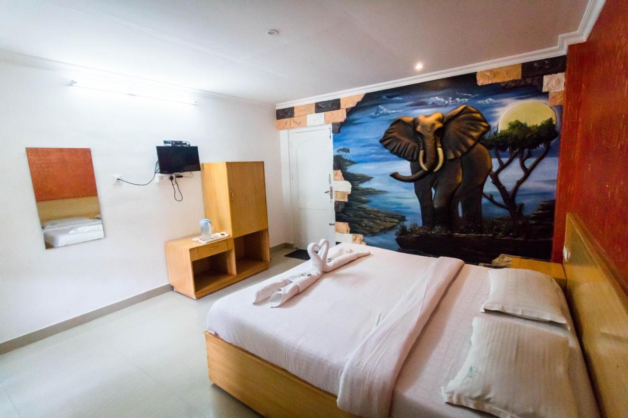 Eden Holidays Ev Munnar Buitenkant foto